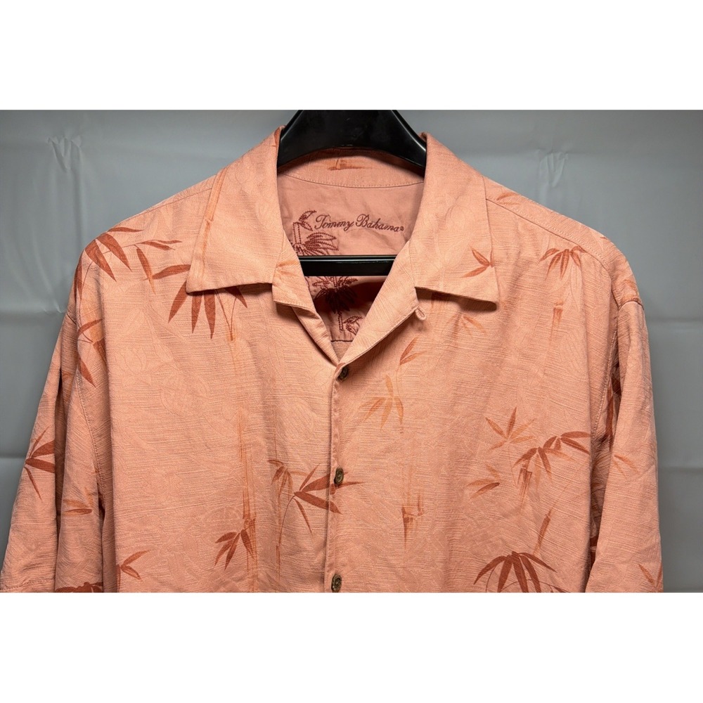 Tommy Bahama Mens L 100% Silk Camp Shirt Coral Pink Bamboo Leaf Hawaiian Vintage